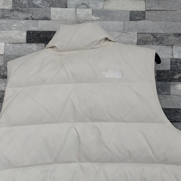 New The North Face women's puffer white down vest - Picture 5 of 5